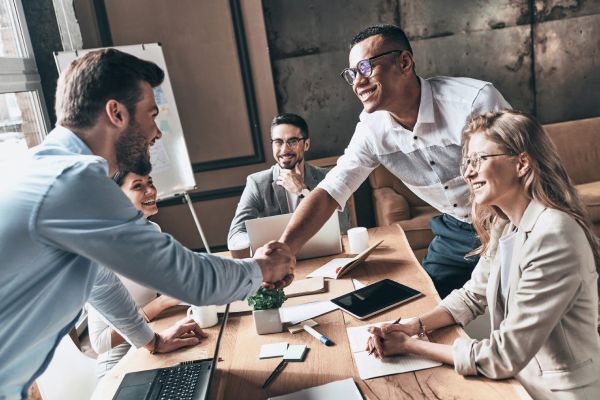 Có nên sử dụng dịch vụ Marketing thuê ngoài?